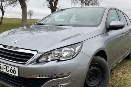 Peugeot 308 78.700 km 8.900 &euro; Grossschirma 09603
