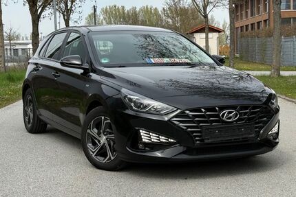 Hyundai i30 163.000 km 10.999 &euro; Landau 94405