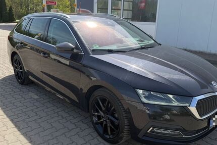 Skoda Octavia 233.000 km 12.900 &euro; Bersteland 15910