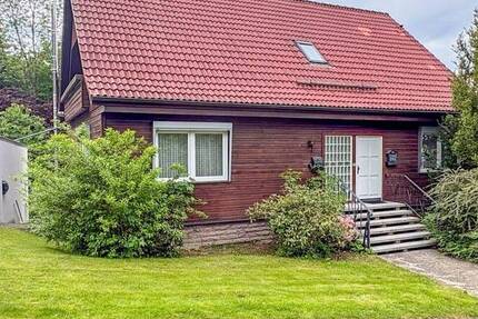 Haus Bad Harzburg - 9 Zimmer, 230 m&sup2;, 195.000&euro; | Angebot:26816210