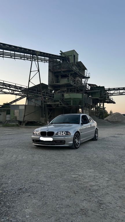 BMW 323 235.000 km 4.000 € Ziemetshausen 86473