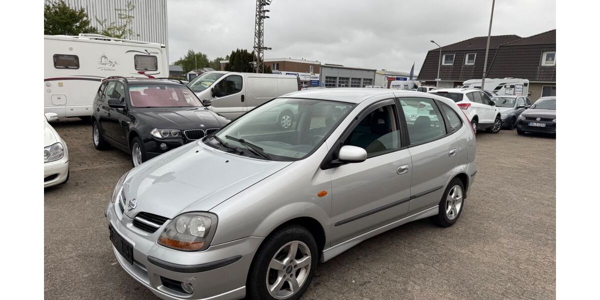 Nissan Almera Tino 165.000 km 3.499 &euro; Cuxhaven 27474