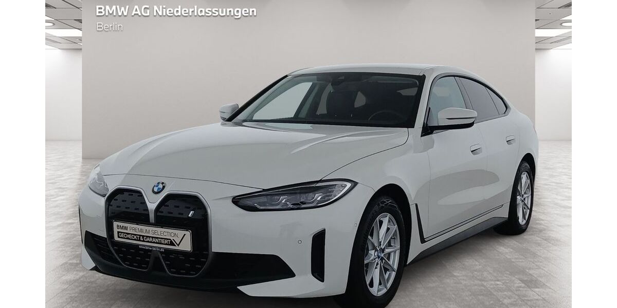 BMW i4 33.767 km 36.400 &euro; Berlin 14057