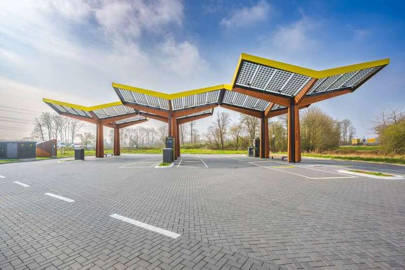 Grundstück in Düren 570.000 € 1947 m²