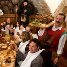 6 Gänge Ritter Essen-Show im Lancelot