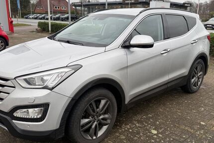 Hyundai SANTA FE 177.000 km 13.200 &euro; Apen 26689