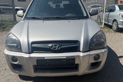 Hyundai TUCSON 193.121 km 2.990 € Kaiserslautern 67663