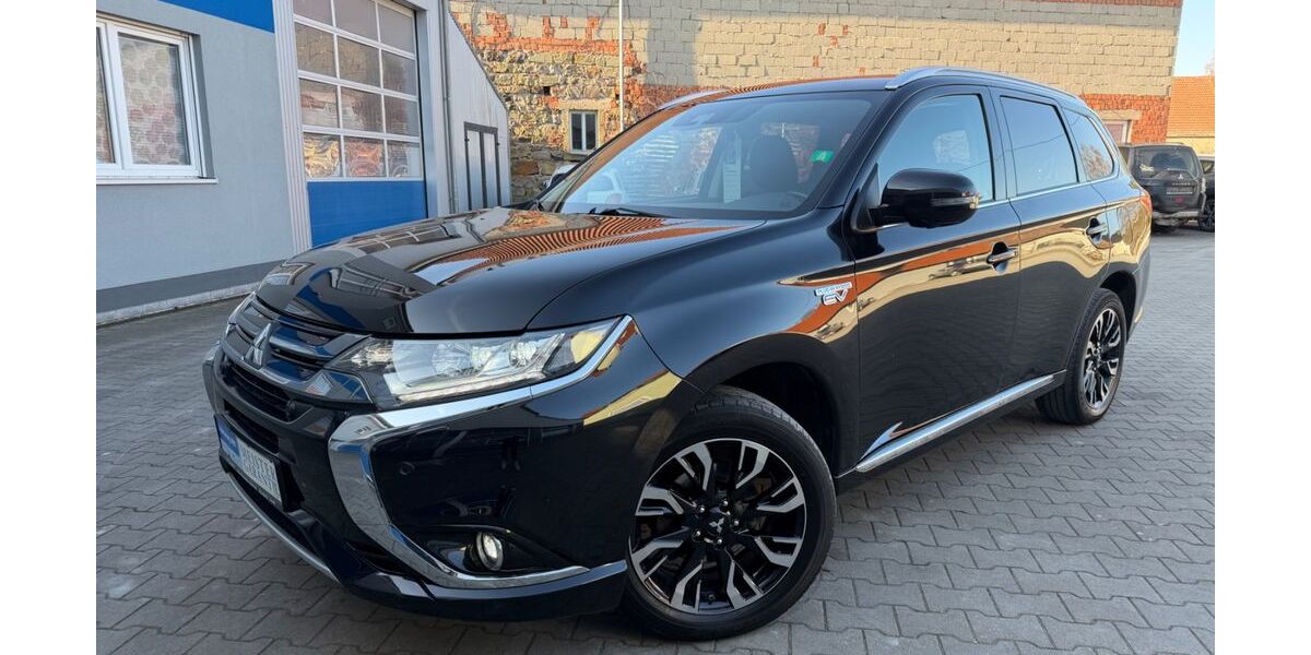 Mitsubishi Plug-in Hybrid Outlander 90.000 km 14.990 &euro; Wasserberndorf 96160