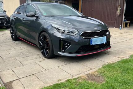 Kia pro ceed / ProCeed 112.000 km 19.490 &euro; Löwenberger Land 16775