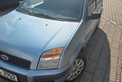 Ford Fusion 94.000 km 3.200 &euro; Lappersdorf 93138