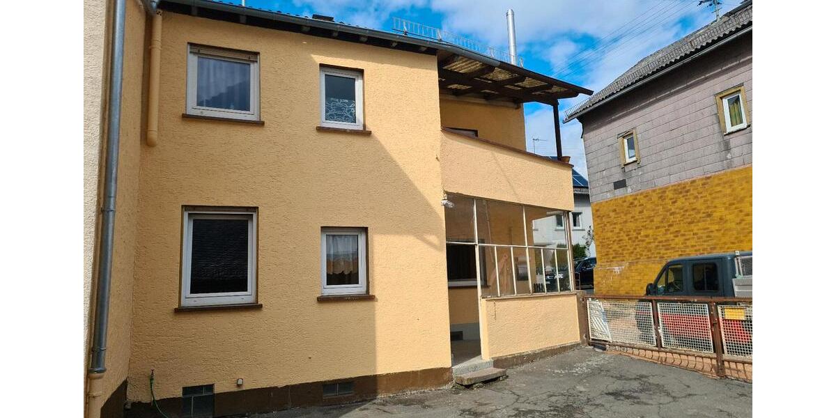 Einfamilienhaus Bad Schwalbach - 5 Zimmer, 150 m&sup2;, 1.200&euro; | Angebot:24856294