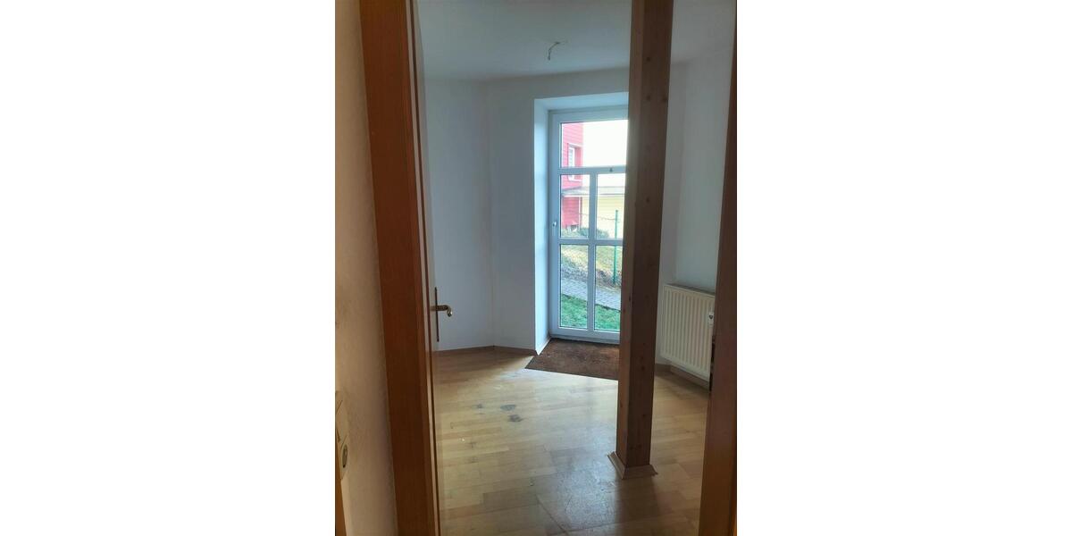 Etagenwohnung Oberhof - 3 Zimmer, 65 m&sup2;, 460&euro; | Angebot:25990365