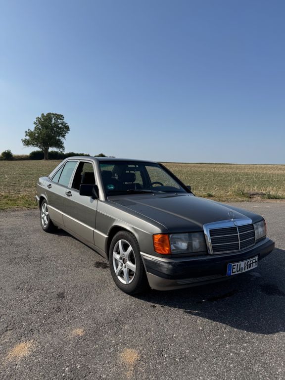 Mercedes-Benz 190 168.708 km 6.299 € Kommern 53894