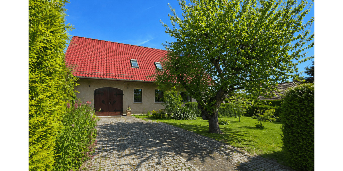 Einfamilienhaus Neuruppin OT Oberseehof Gnewikow - 7 Zimmer, 271 m&sup2;, 360.000&euro; | Angebot:26695813
