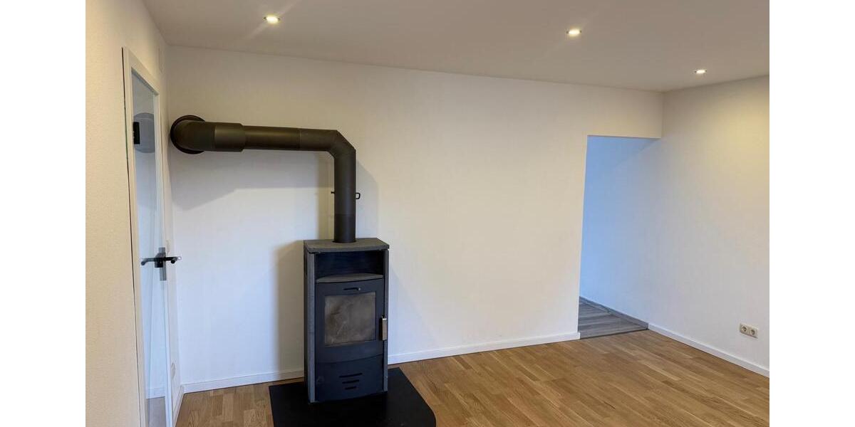 Reihenhaus Schrobenhausen - 4 Zimmer, 106 m&sup2;, 1.600&euro; | Angebot:25293842