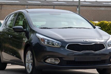 Kia ceed / Ceed 153.315 km 8.000 &euro; Albersweiler 76857