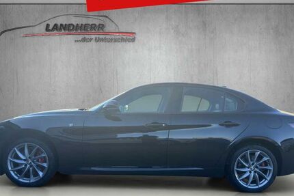 Alfa Romeo Giulia 14.103 km 34.410 € Thannhausen 86470