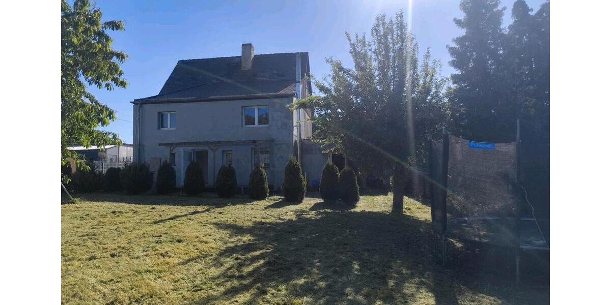 Einfamilienhaus Zeitz - 5 Zimmer, 220 m&sup2;, 129.000&euro; | Angebot:27123244