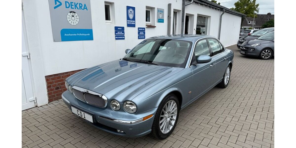 Jaguar XJ 128.497 km 11.880 &euro; Glückstadt 25348