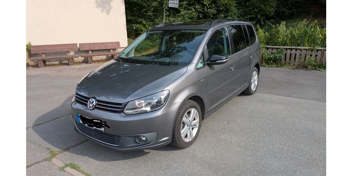 VW Touran 162.000 km 7.999 &euro; Zirndorf 90513