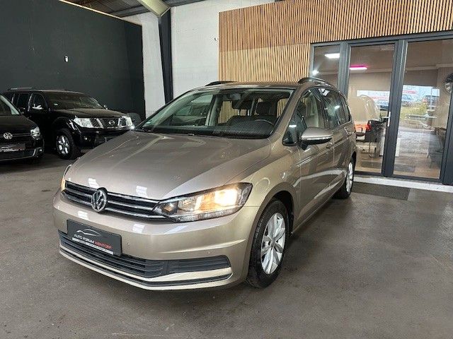 VW Touran 52.468 km 19.950 € Hamburg 21029