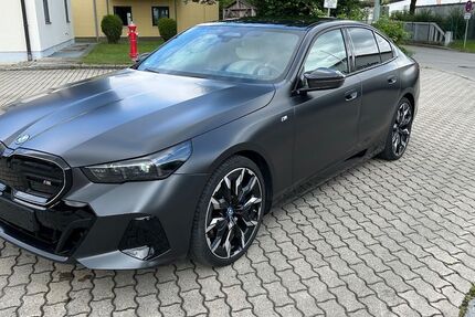 BMW i5 6.750 km 86.274 € Hohenlinden 85664