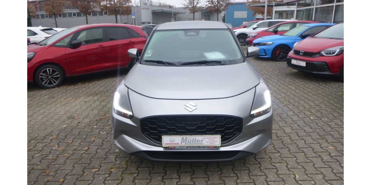 Suzuki Swift 1.511 km 16.999 &euro; Ettlingen-Bruchhausen 76275