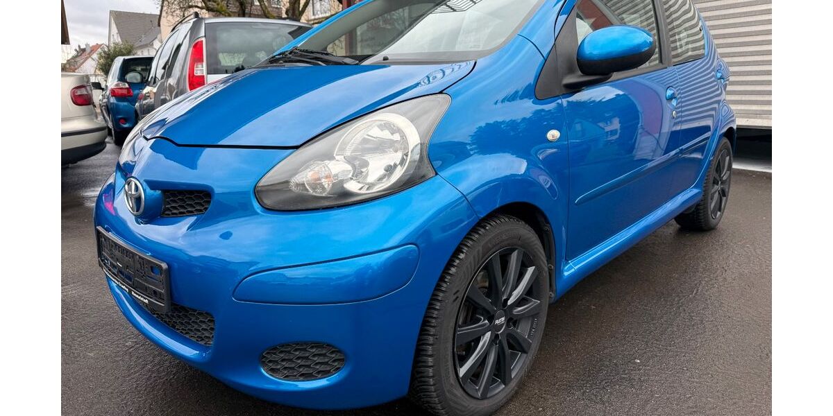 Toyota Aygo (X) 109.346 km 3.750 &euro; Veitshöchheim 97209