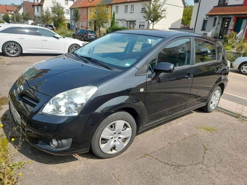 Corolla Verso