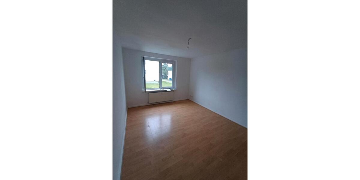 Erdgeschoßwohnung Grevesmühlen - 3 Zimmer, 65 m&sup2;, 550&euro; | Angebot:25022825