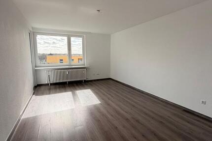 Wohnung Elsterwerda - 2 Zimmer, 56 m&sup2;, 350&euro; | Angebot:26677802