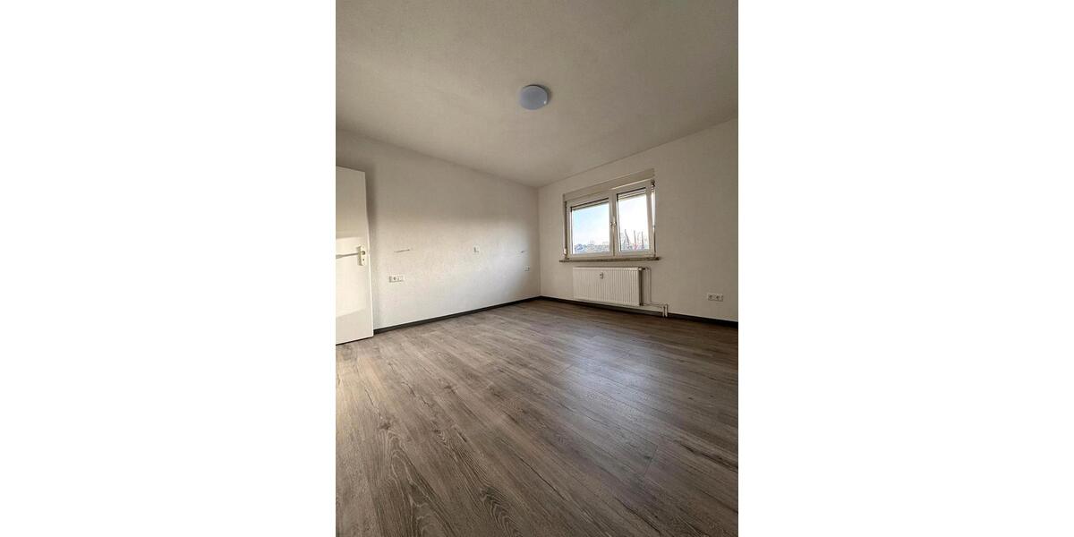 Etagenwohnung Wolfhagen - 4 Zimmer, 94 m&sup2;, 850&euro; | Angebot:26412959