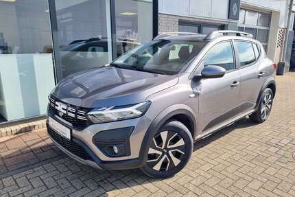 Dacia Sandero 1.500 km 18.450 &euro; Borken 46325