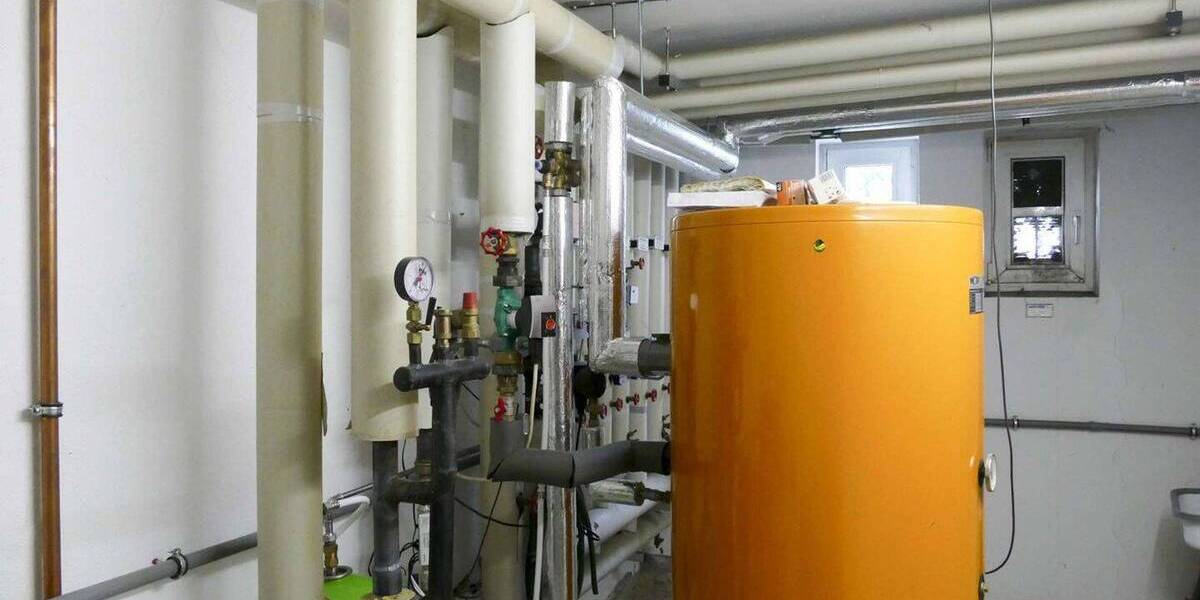 Etagenwohnung Greiz - 2 Zimmer, 61 m&sup2;, 49.000&euro; | Angebot:22665361