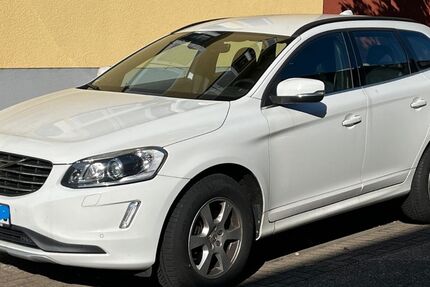 Volvo XC60 87.500 km 20.800 &euro; Forst 76694