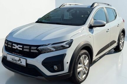Dacia Sandero 8.100 km 17.990 &euro; Berglicht 54426