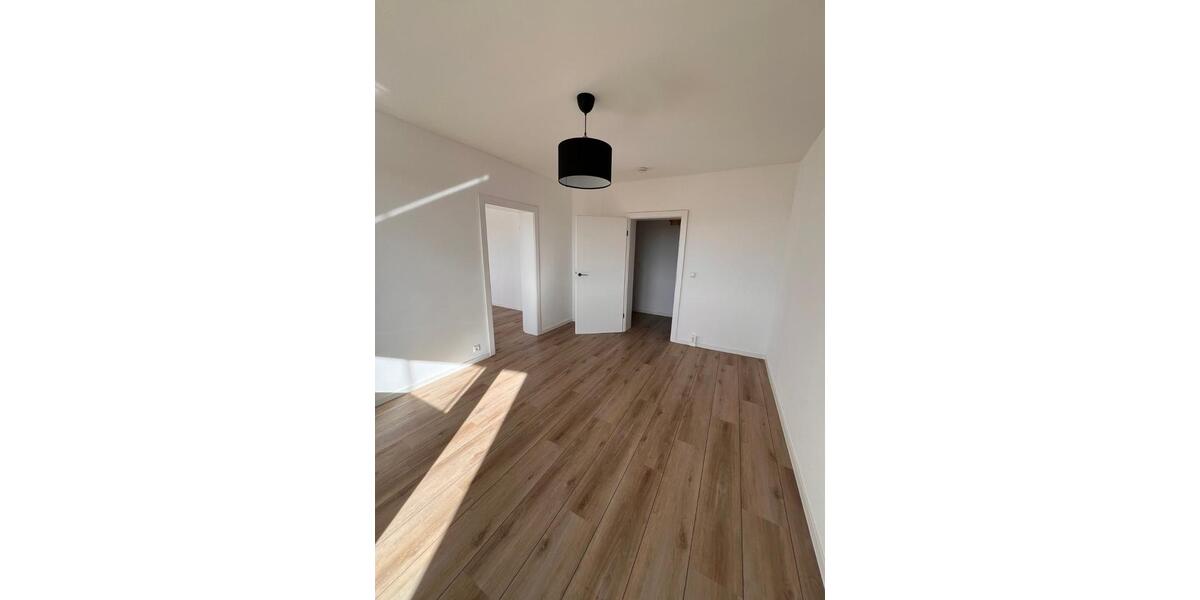 Etagenwohnung Lambrechtshagen - 700&euro; | Angebot:25414118
