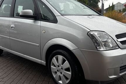 Opel Meriva 87.000 km 3.500 &euro; Erfurt 99085
