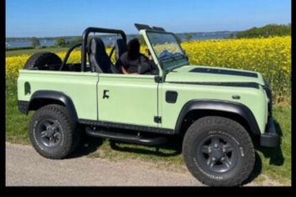 Land Rover Defender 279.000 km 59.900 &euro; Neusäß 86356
