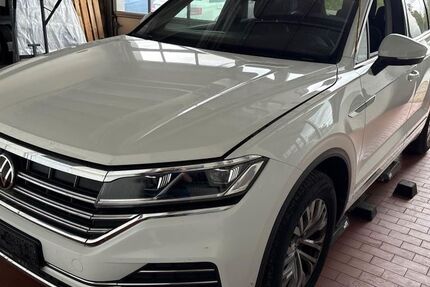 VW Touareg 54.107 km 49.980 &euro; Blaufelden 74572