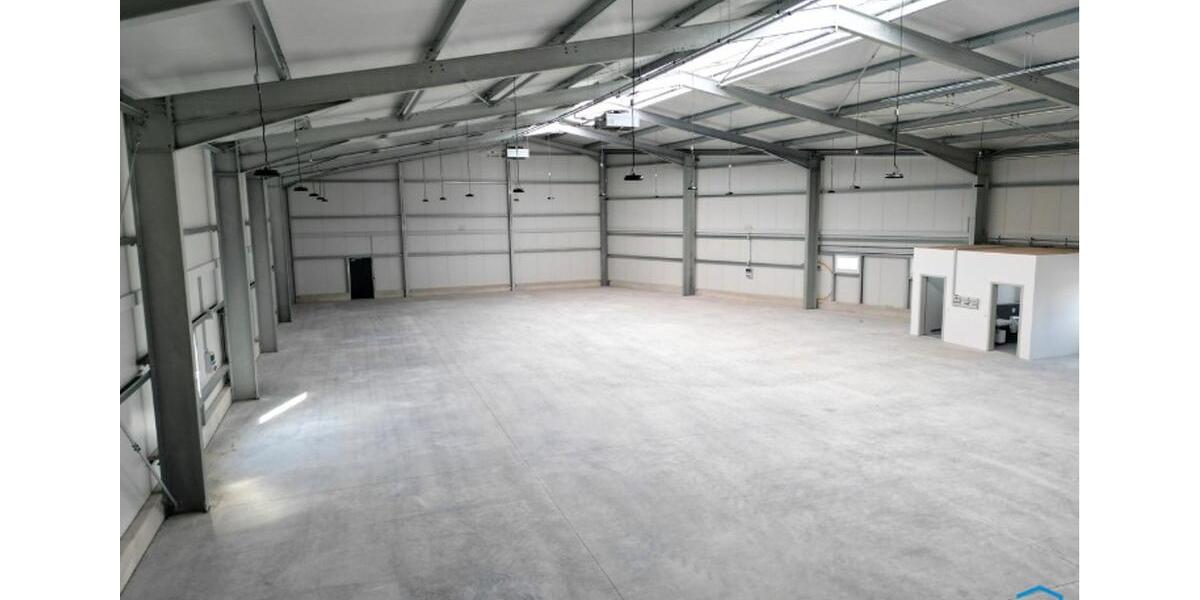 Attraktive Industriehalle in Langquaid – Erstbezug zum Sonderpreis! zimmer