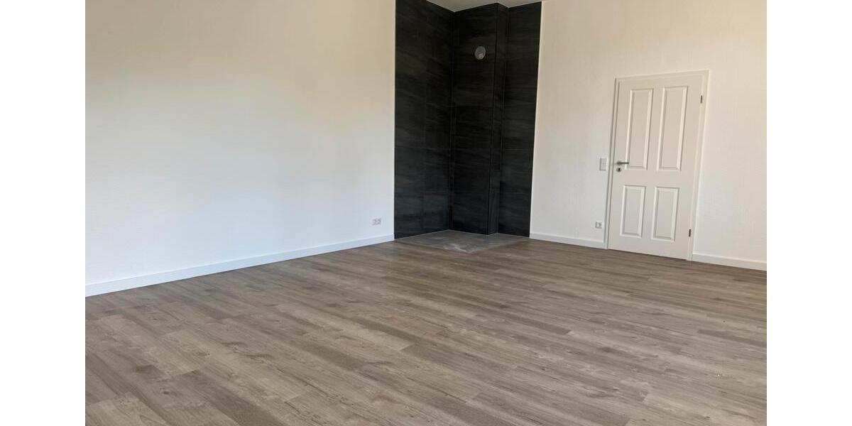 Etagenwohnung Blankenburg (Harz) - 3 Zimmer, 110 m&sup2;, 890&euro; | Angebot:26336030