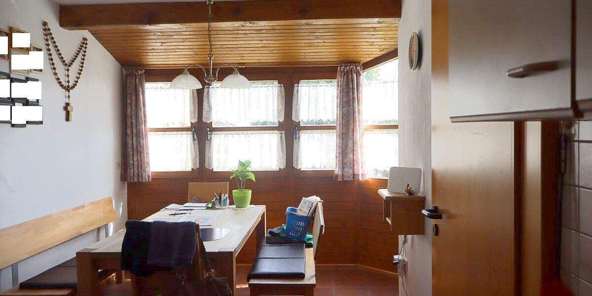 Einfamilienhaus Vilshofen - 9 Zimmer, 204 m&sup2;, 409.000&euro; | Angebot:25797710