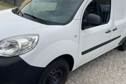 Renault Kangoo 271.388 km 3.950 &euro; Berlin 13409