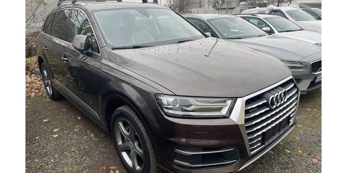 Audi Q7 212.000 km 25.100 &euro; Lahnstein 56112