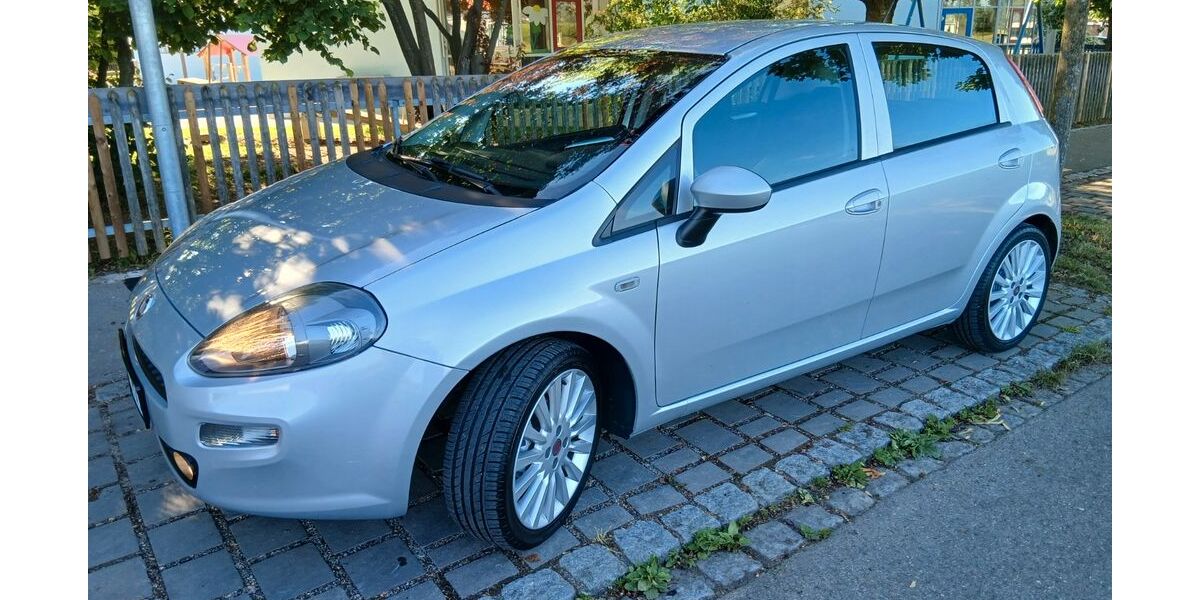 Fiat Punto 66.487 km 5.999 &euro; Eislingen 73054