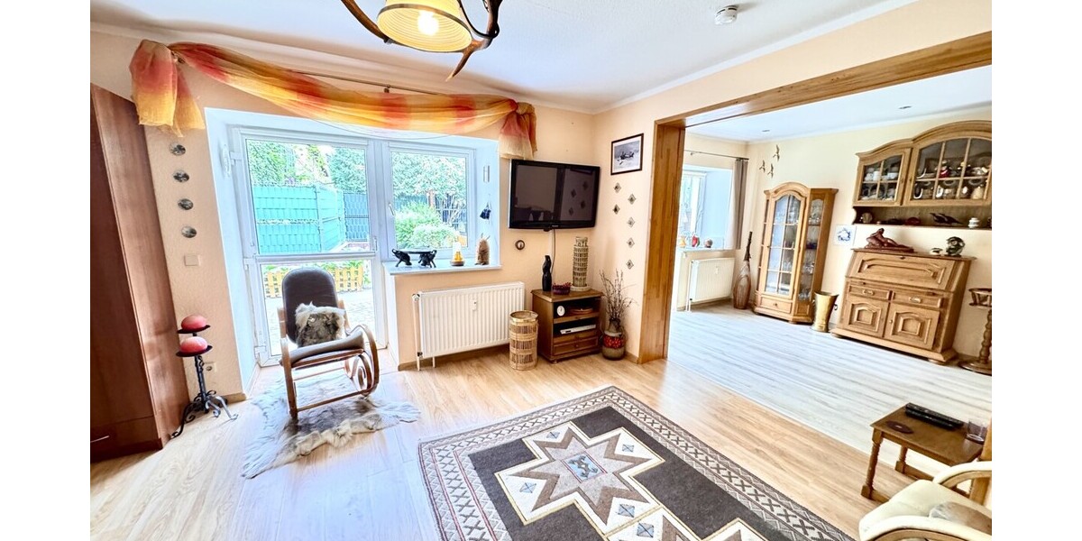 HORN IMMOBILIEN ++ großzügige Wohnung mit Terrasse und Garage in Grambow bei Löcknitz - Erdgeschoßwohnung Grambow | Angebot:26974625