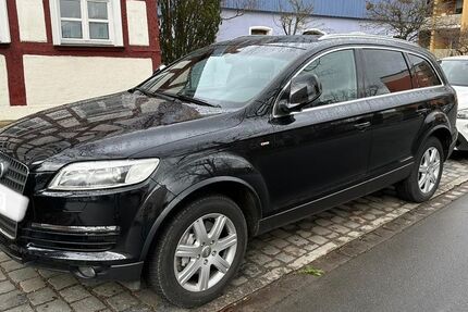 Audi Q7 160.000 km 12.500 &euro; Nürnberg 90441