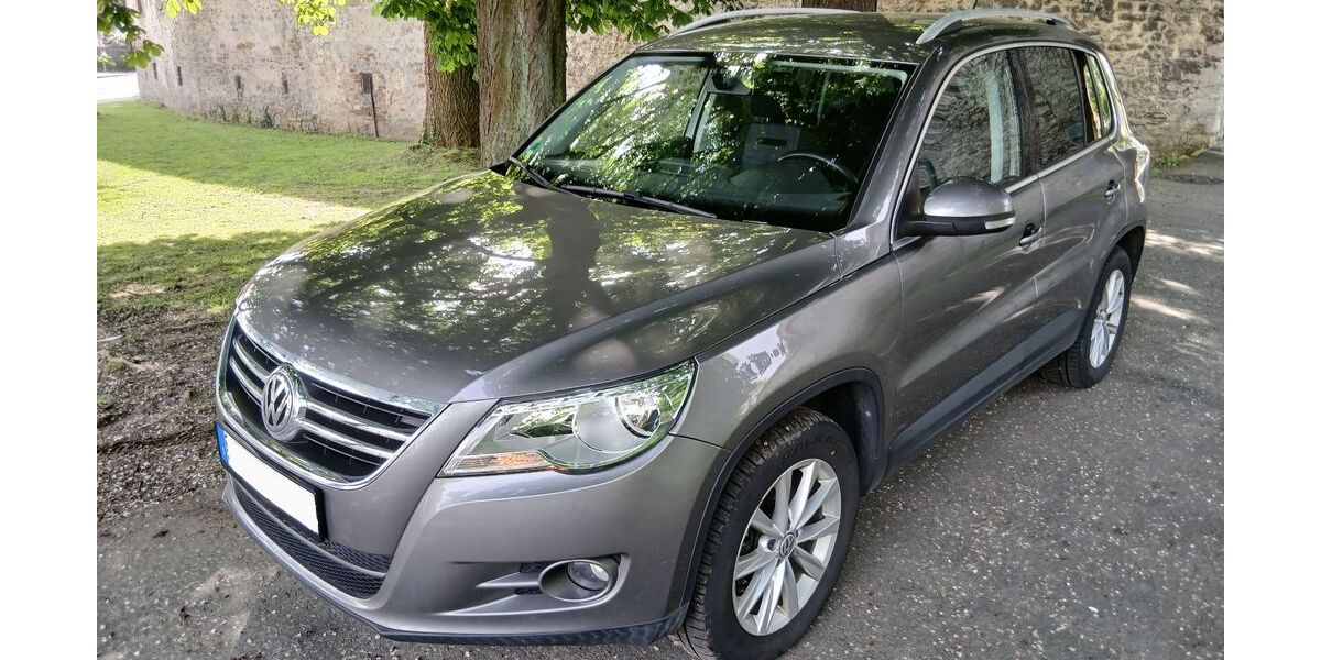 VW Tiguan 151.000 km 6.250 &euro; Flöthe 38312