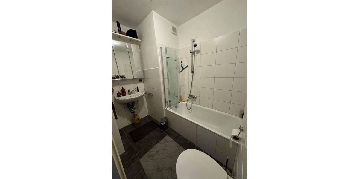 Etagenwohnung Trier Kürenz - 2 Zimmer, 68 m&sup2;, 850&euro; | Angebot:26875165